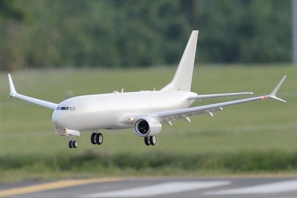 Aircraft Landing Approach